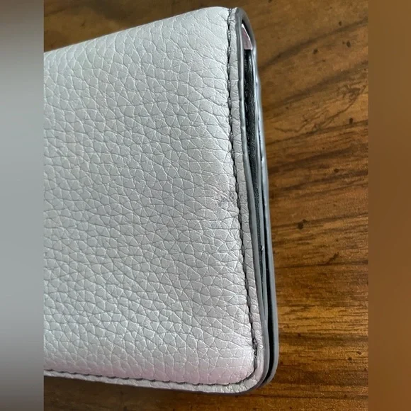 NWT MARC JACOBS LIGHT GREY GENUINE Leather Bifold Wallet Purse MSPR $165 Read - Picture 4 of 14